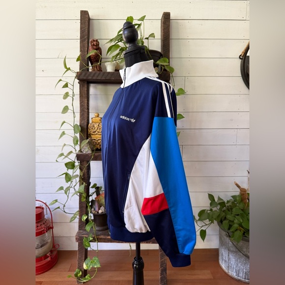 Adidas Vintage Navy Blue and White Zip-Up Track Jacket - Picture 7 of 17